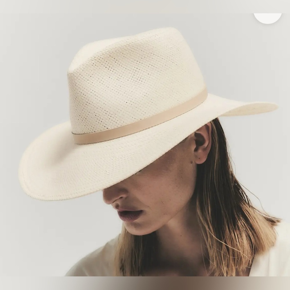 Janessa Leone - Sherman Hat - Packable Straw Fedora - Medium NWOT